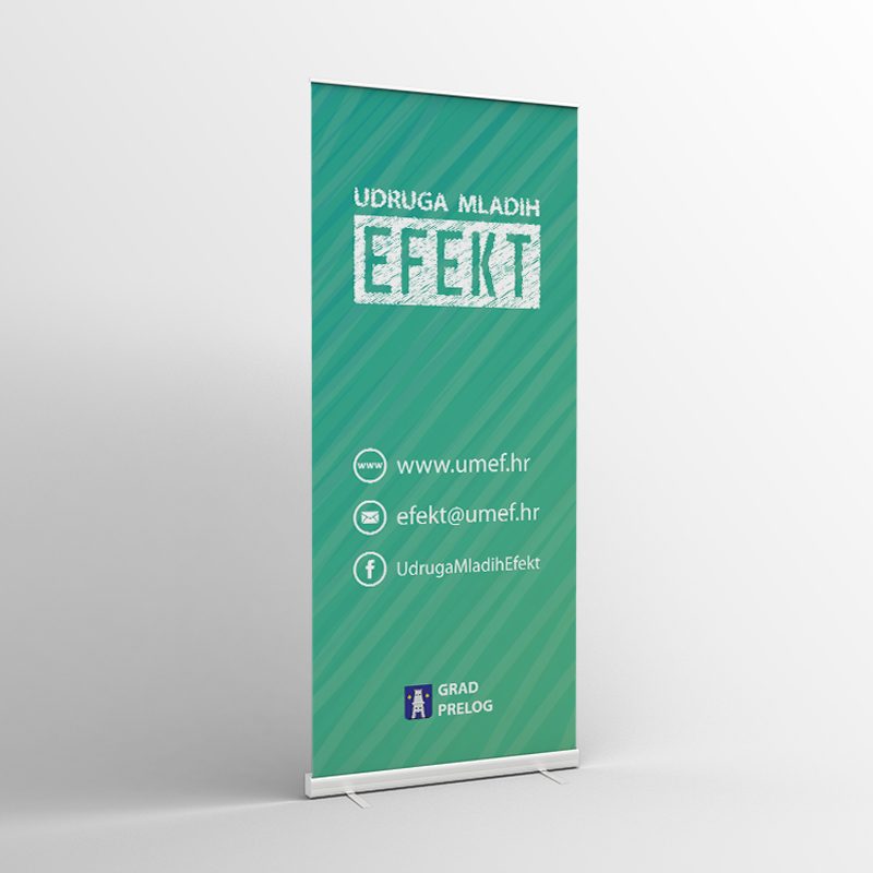 Roll up banner u poslovnom prostoru — roll up i cerade po mjeri